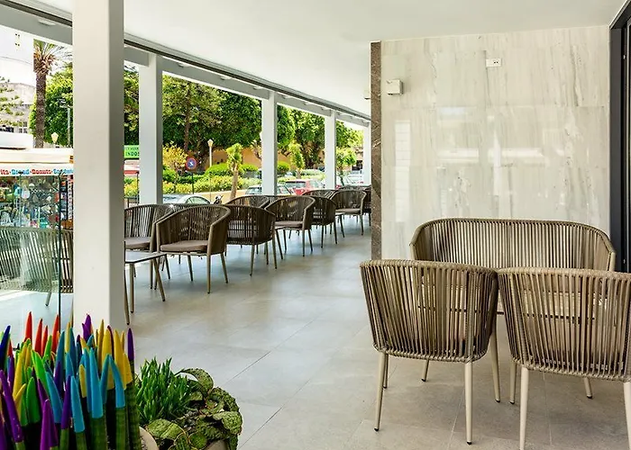 酒店 Rhodos Horizon City-adults Only 4*